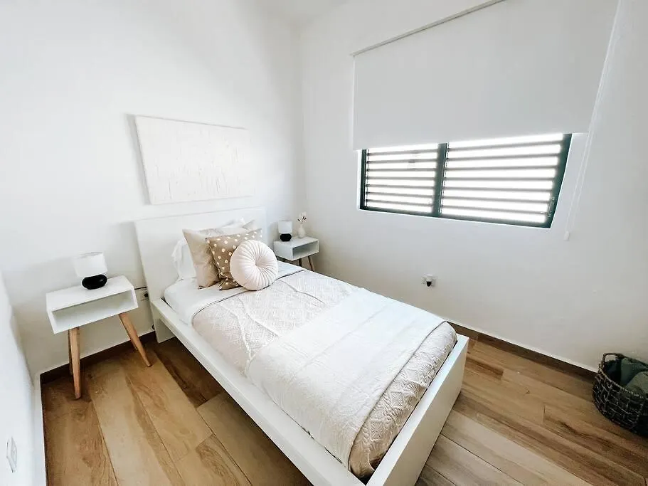 Stylish Comfy Boho Style Home W/ Parking@ San Juan 0*,  Puerto Rico