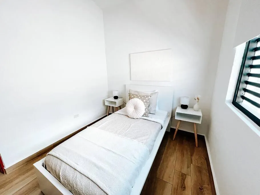 Stylish Comfy Boho Style Home W/ Parking@ San Juan Villa
